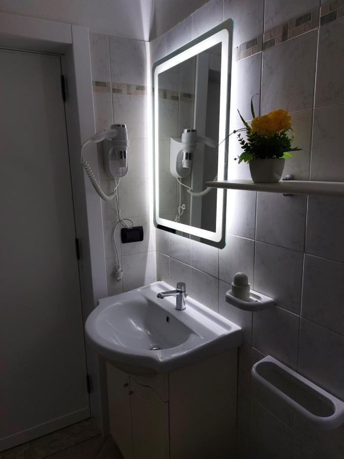B&B Albachiara Otranto Bagian luar foto