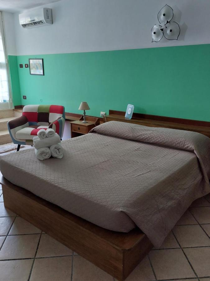 B&B Albachiara Otranto Bagian luar foto